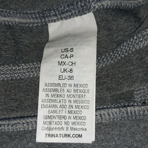 Trina Turk Colorblock High Waist Capri Leggings
S‎ - Picture 6 of 7